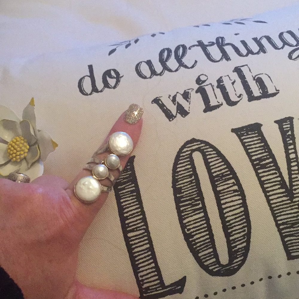 Sterling silver pearl ring